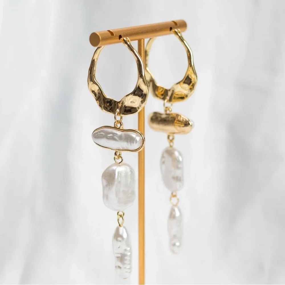 ✨For Love and Lemons Amelia Pearl Drop Earrings